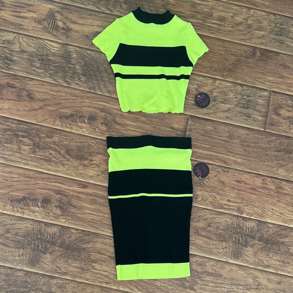 Hot Miami Styles Neon Green and Black Ensemble